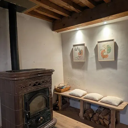 La Maison De Garance Béost