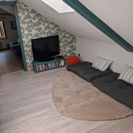 Ferienhaus La Maison De Garance Béost